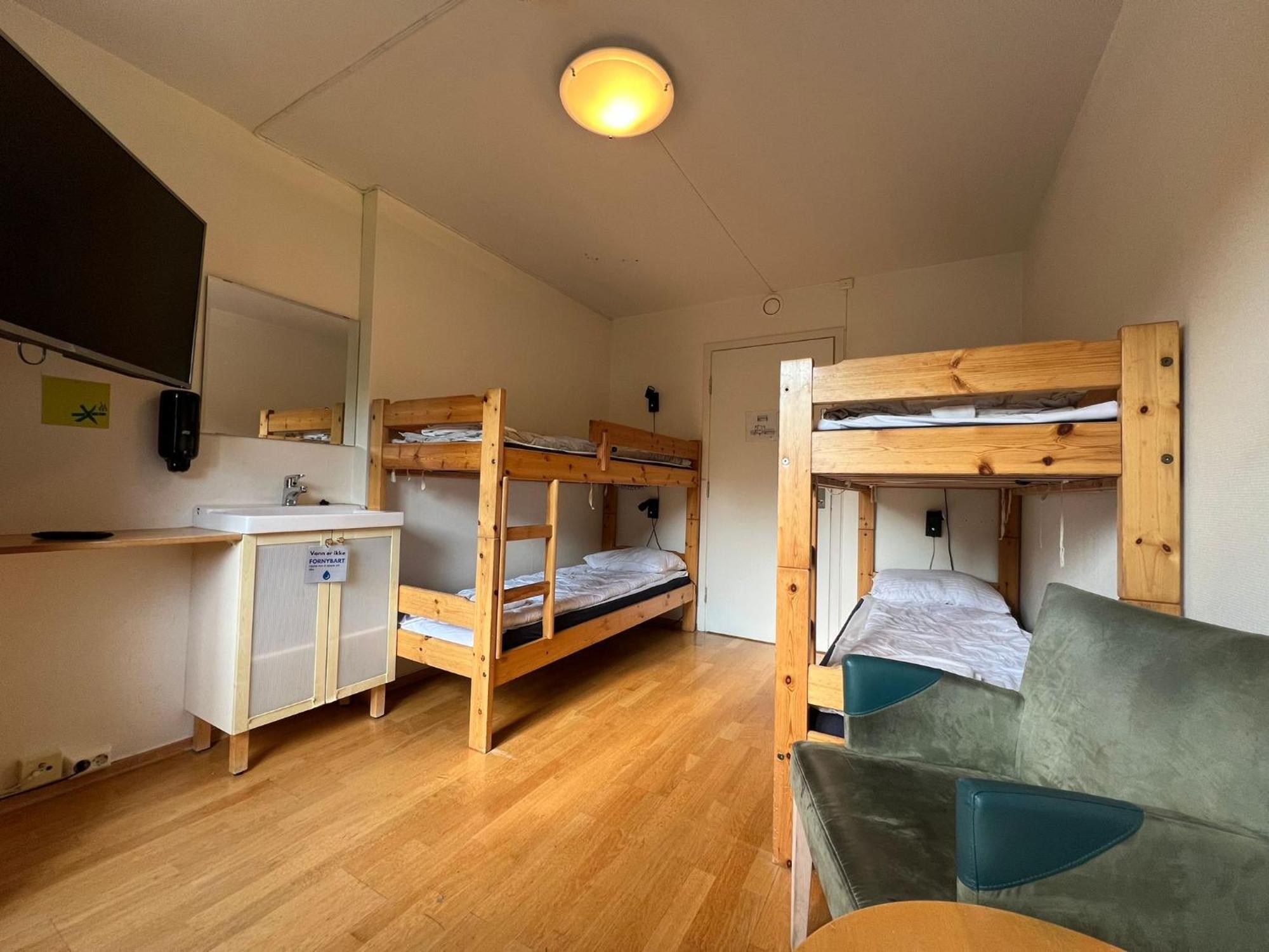 Gjovik Hovdetun Hostel Экстерьер фото